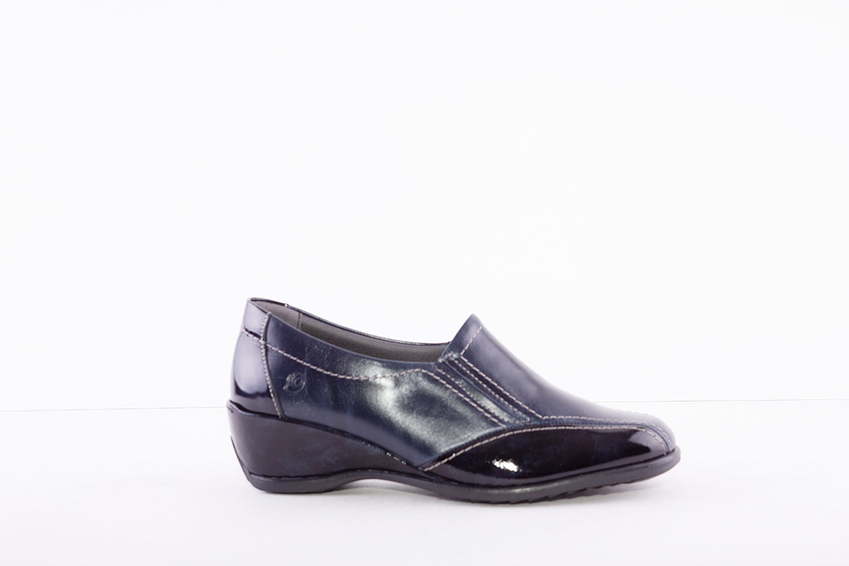 SUAVE - ROSEBUD SLIP ON LOW WEDGE COMFORT SHOE - NAVY