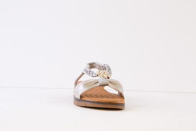 HEAVENLY FEET - NERINE FLAT FASHION SANDAL - SILVER