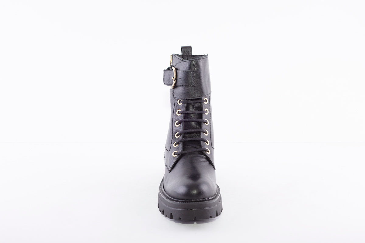 MARIA JAEN - 3057 LACED WEDGE ANKLE BOOT - BLACK LEATHER