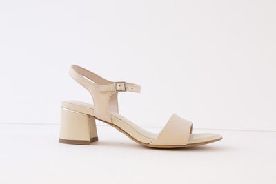 TAMARIS - 28232-418 MEDIUM BLOCK HEEL SANDAL - CREAM