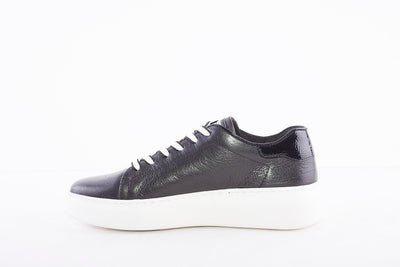 REGARDE LE CIEL - SAMIA-06 LACE UP FASHION PLATFORM SHOE WITH WHITE SOLE - BLACK