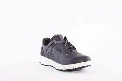ECCO - MULTI-VENT W COMFORT WALKING SHOE - BLACK LEATHER