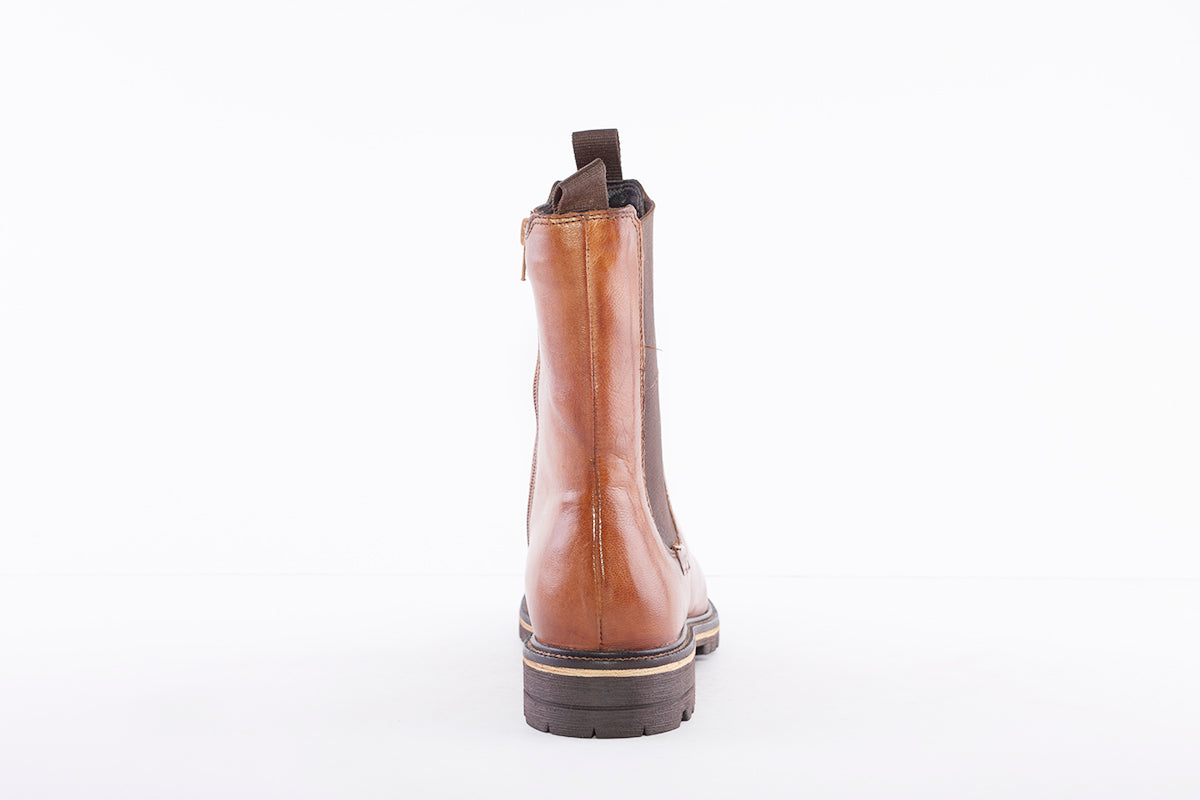 BUGATTI - 411-A4X30 FLAT GUSSET ANKLE BOOT - TAN LEATHER