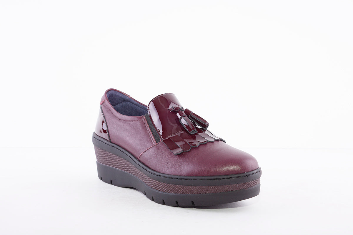 NOTTON - 3502 SLIP-ON WEDGE SHOE WITH TASSEL - BURGANDY