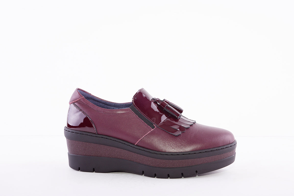 NOTTON - 3502 SLIP-ON WEDGE SHOE WITH TASSEL - BURGANDY