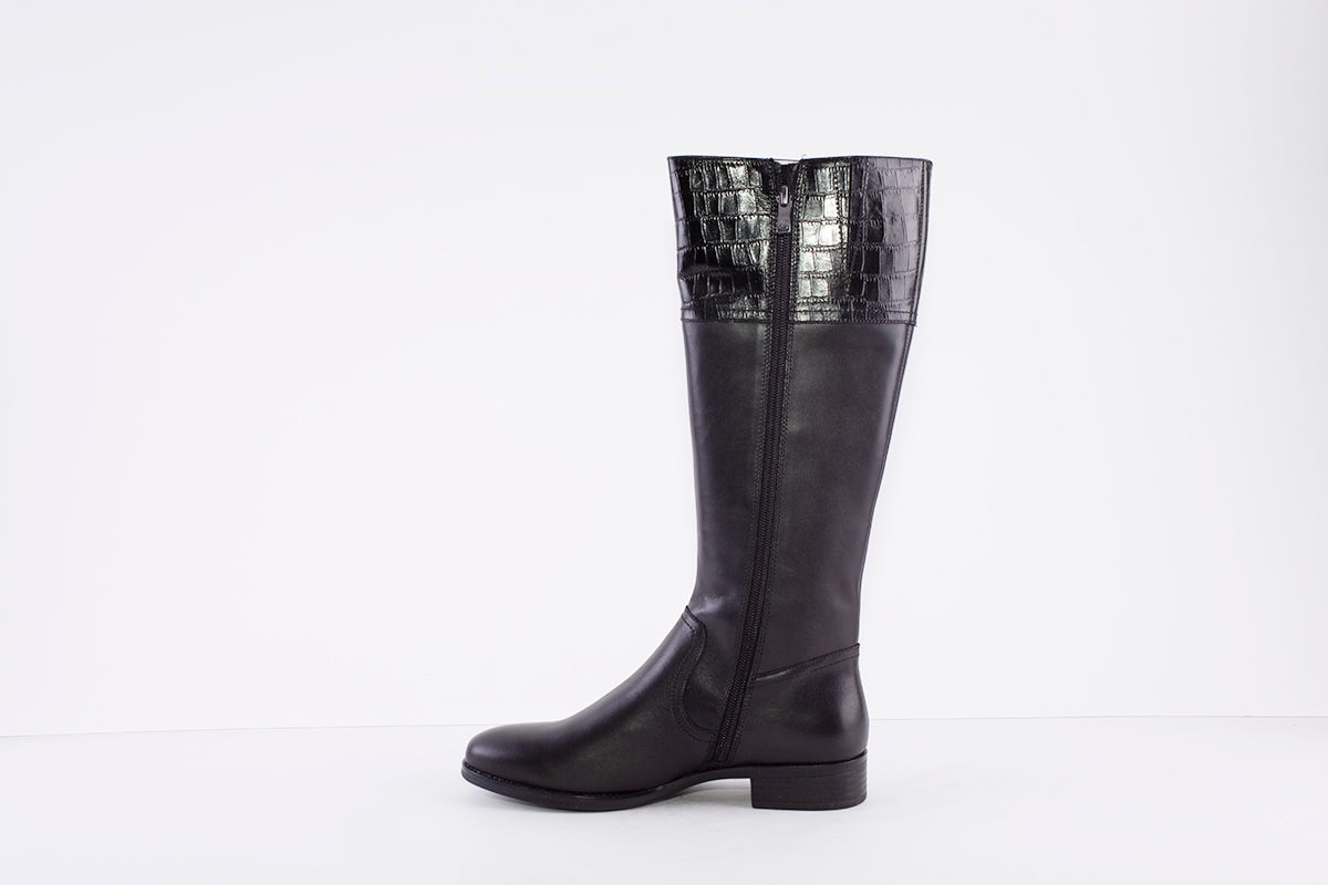 CAPRICE - 25508-019 LONG LOW HEEL BOOT - BLACK
