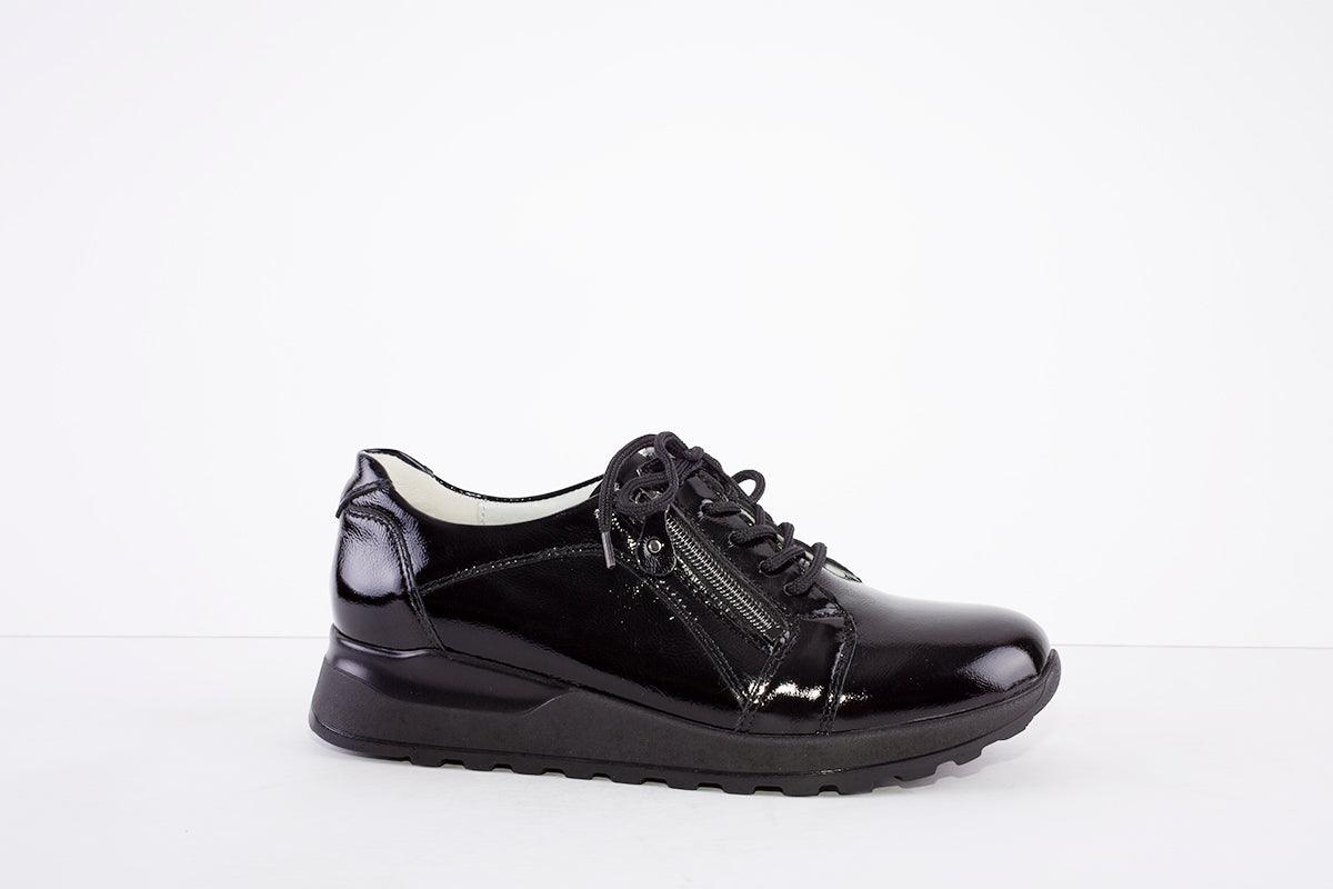 WALDLAUFER - 364023 HIROKO- LACED/ZIP LOW WEDGE SHOE - BLACK PATENT
