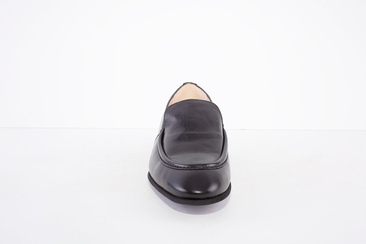 WONDERS - B-7610 FLAT DRESSY LOAFER - BLACK LEATHER