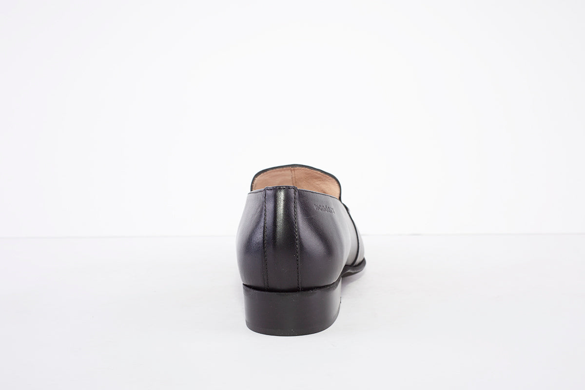 WONDERS - B-7610 FLAT DRESSY LOAFER - BLACK LEATHER