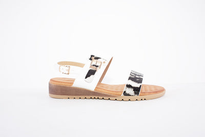 LUNAR - JLH311 TUSCANY FLAT STRAP FASHION SANDAL - WHITE