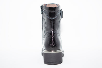 NeroGiardini - I014222D FLAT LACED ANKLE BOOT - BLACK PATENT