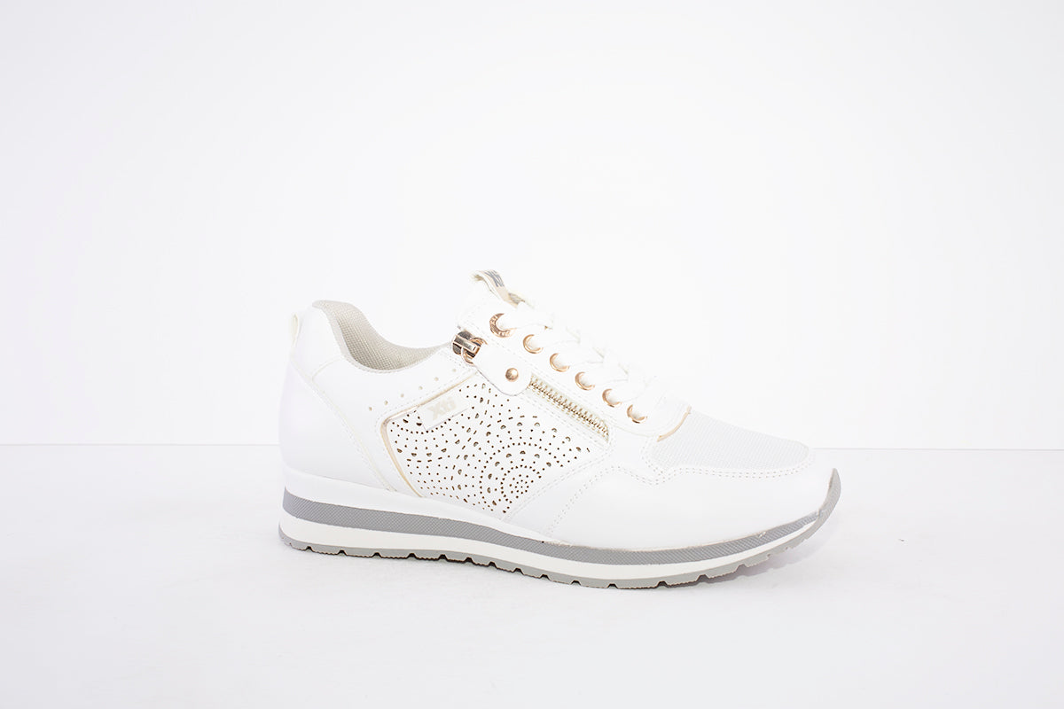 XTI - 44320 FLAT LACE UP FASHION SHOE - WHITE
