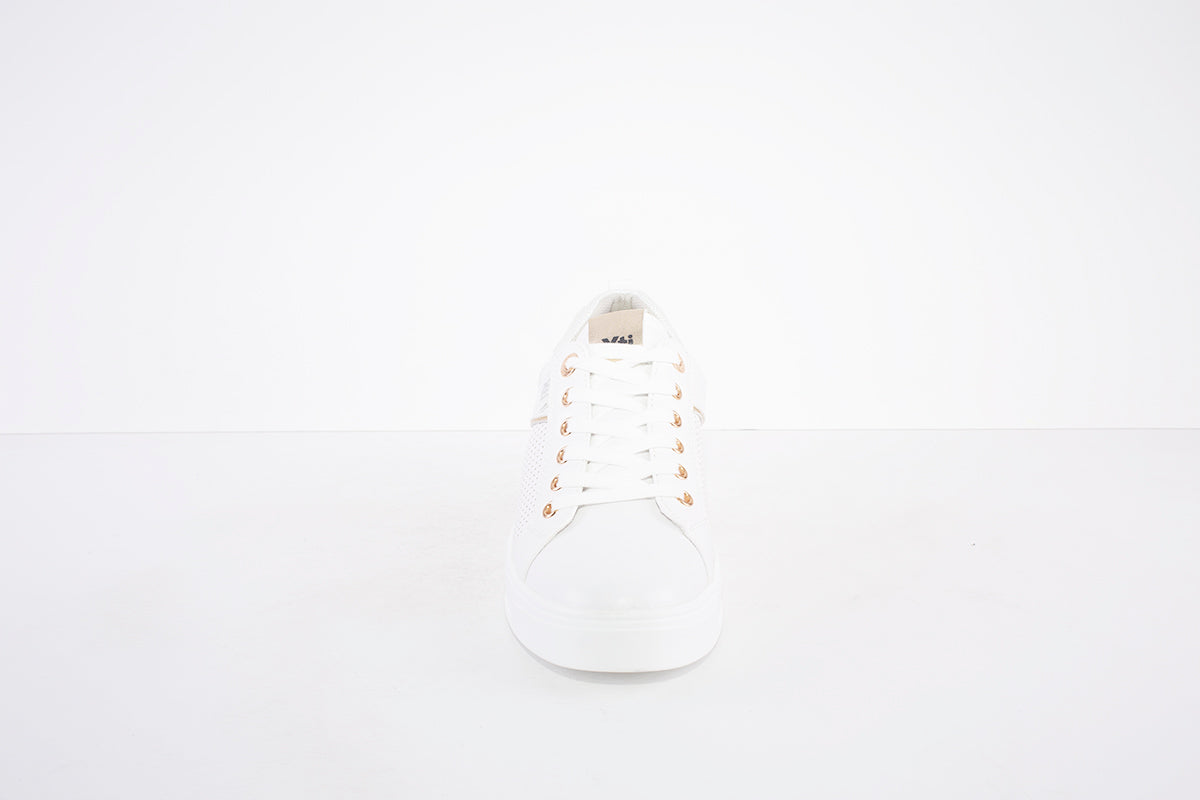 XTI - 44319 FLAT LACED FASHION SHOE - WHITE