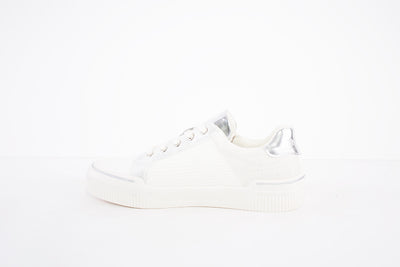 REFRESH - 79545 FLAT LACE UP/ZIP FASHION SHOE - WHITE/SILVER