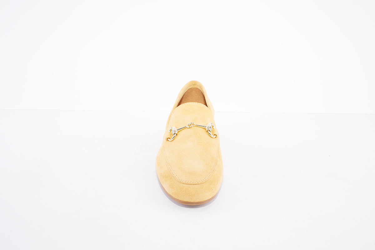 MARIA JAEN - 4023 FLAT LOAFER WITH GOLD CHAIN DETAIL - YELLOW SUEDE