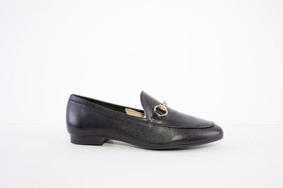 MARIA JAEN - 4023 FLAT LOAFER WITH GOLD CHAIN DETAIL - BLACK LEATHER