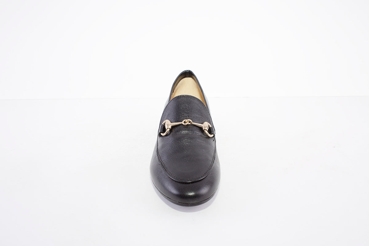 MARIA JAEN - 4023 FLAT LOAFER WITH GOLD CHAIN DETAIL - BLACK LEATHER