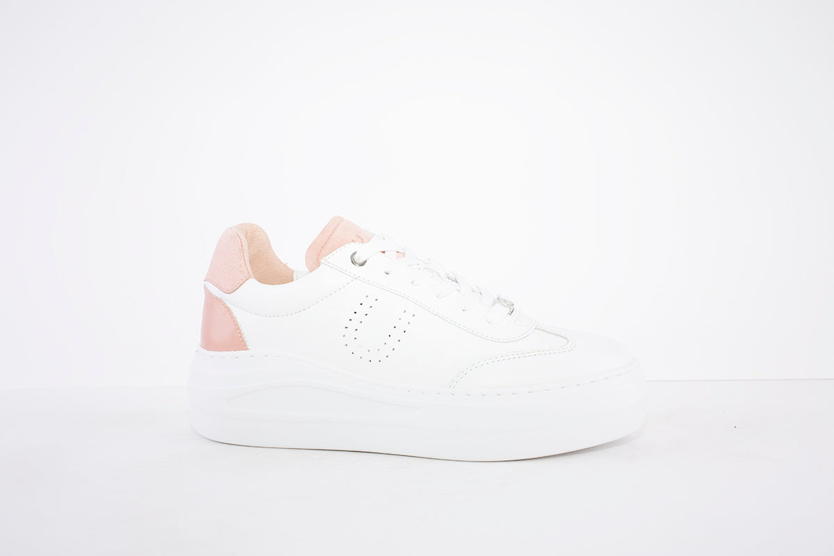 Unisa Fraile Flatlaced Casual Shoes White with Pink Suede Detail