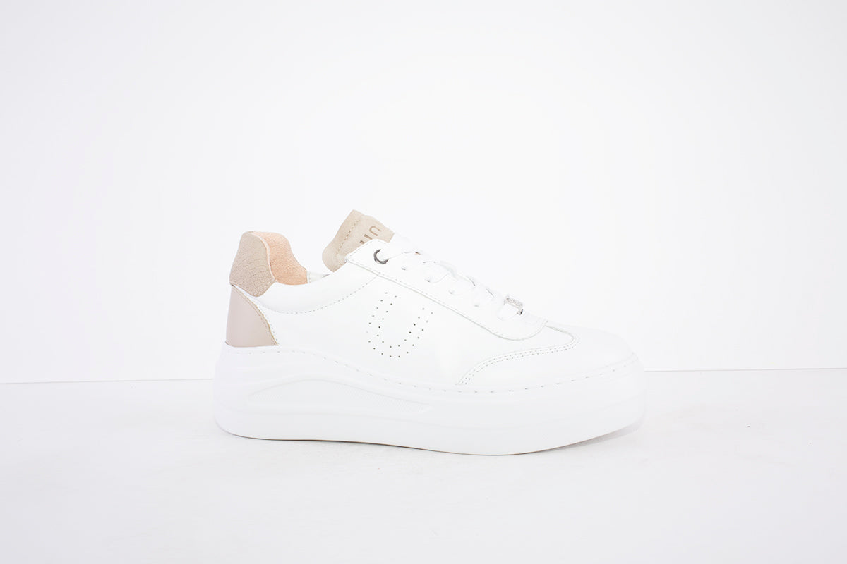 UNISA - FRAILE LACE UP CASUAL SHOE - WHITE/BEIGE
