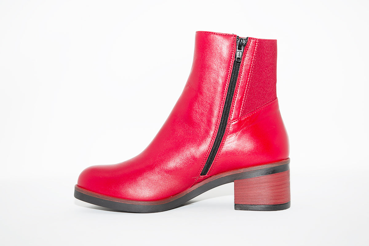 MARCO MOREO - L130 MEDIUM HEEL ANKLE BOOT - RED LEATHER
