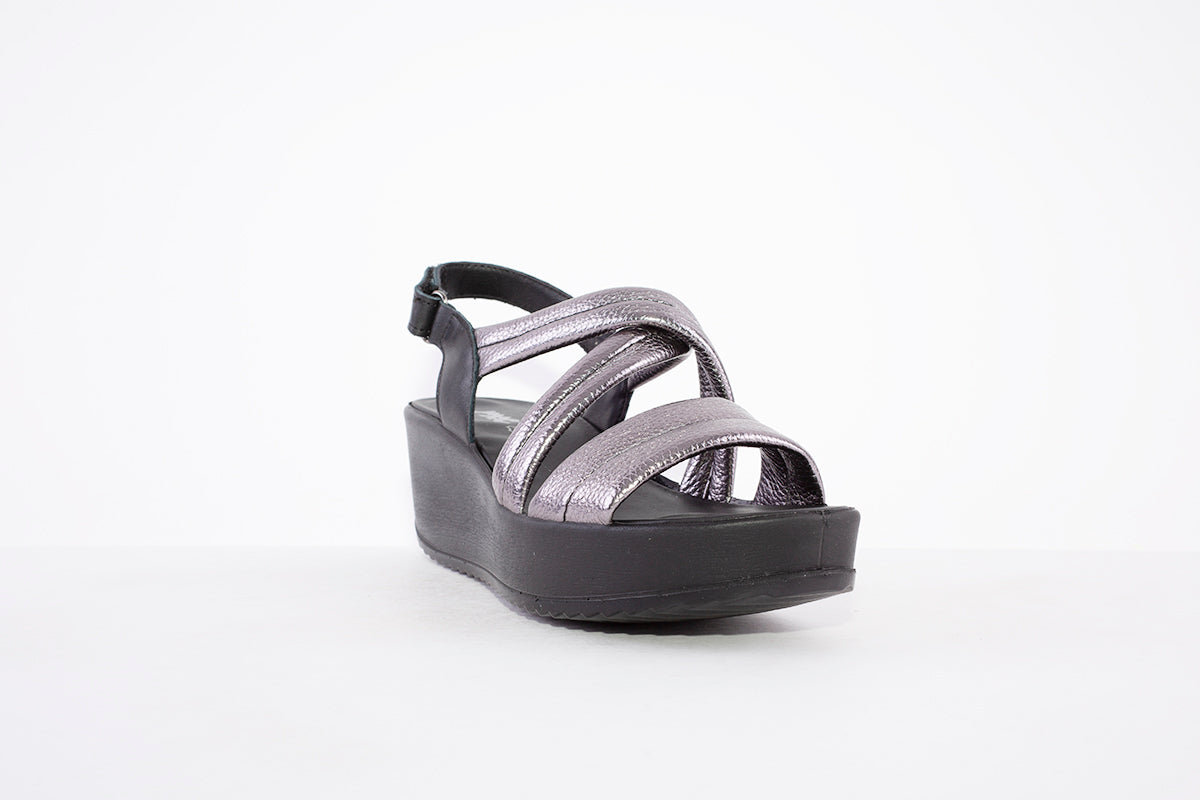 IMAC - 157250 MEDIUM WEDGE FASHIN STRAP SANDAL - PEWTER/BLACK