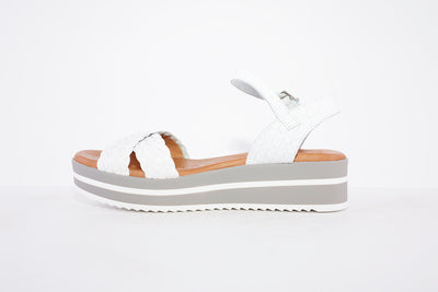 OH MY SANDALS - 5002 PLATFORM WEDGE BUCKLE STRAP FASHION SANDAL - WHITE