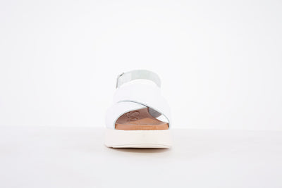 OH MY SANDALS- 4997 PLATFORM WEDGE BUCKLE STRAP FASHION SANDAL - WHITE