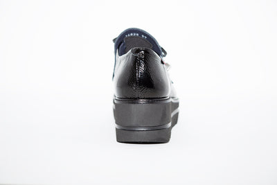 CALLAGHAN - 14828 SLIP-ON CASUAL WEDGE SHOE - BLACK PATENT