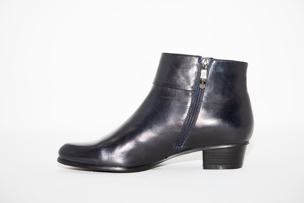 REGARDE LE CIEL - STEFANY-186 LOW HEEL ANKLE BOOT - NAVY