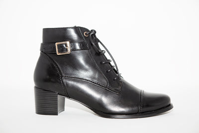 REGARDE LE CIEL - JOLENE LOW HEEL LACE ANKLE BOOT - BLACK