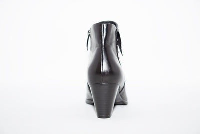 REGARDE LE CIEL - SONIA-23 MEDIUM HEEL ANKLE BOOT - BLACK