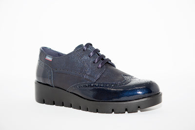 CALLAGHAN - 89813 LACED WEDGE COMFORT SHOE - NAVY