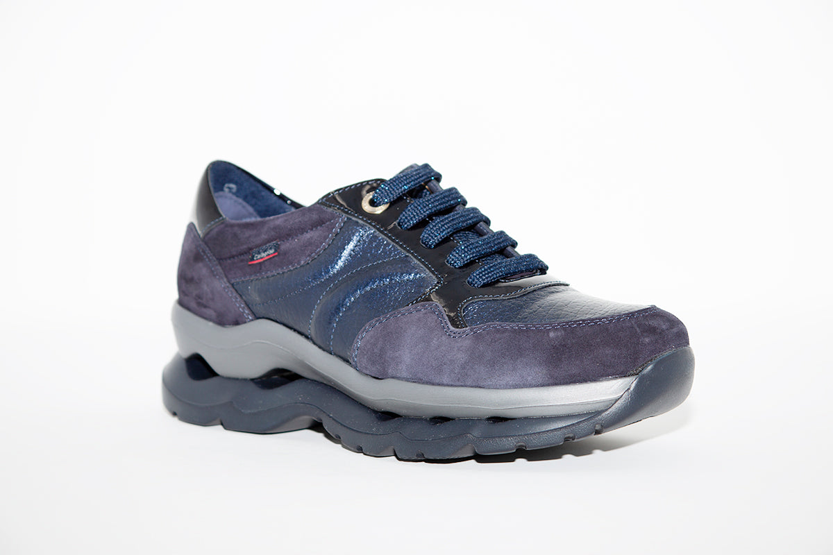 CALLAGHAN - 18811 LACED WEDGE TRAINER - NAVY