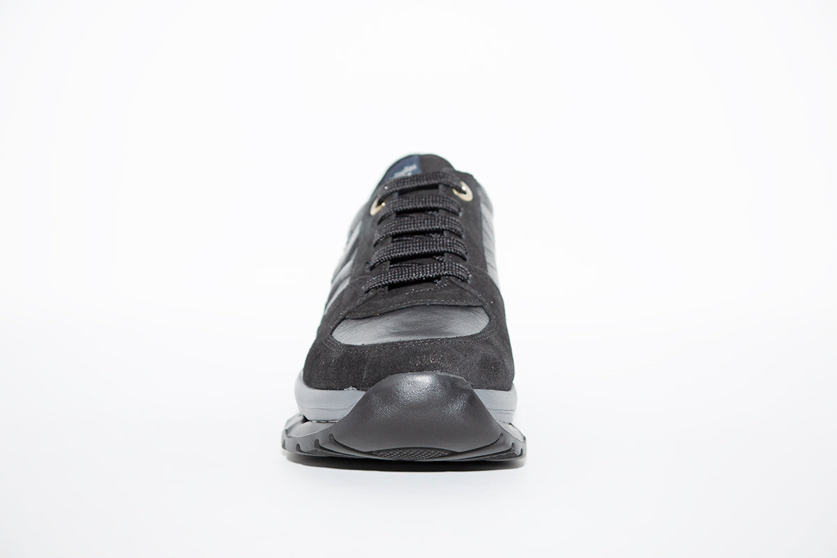 CALLAGHAN - 18803 Black Sole Adaptable Sneaker