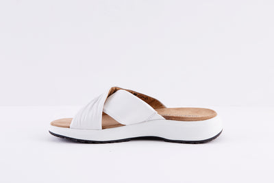 CAPRICE - 27206-160 FLAT FASHION MULE - WHITE