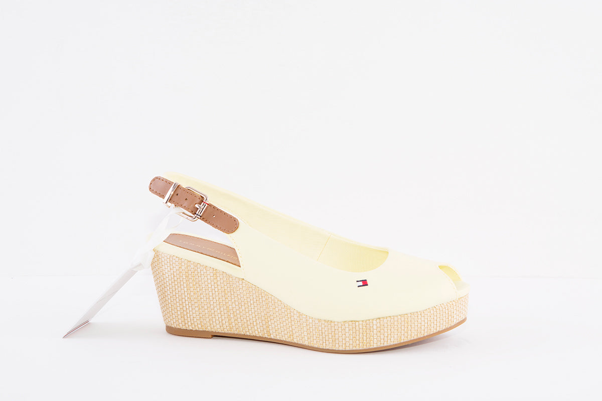 TOMMY HILFIGER - ICONIC ELBA-WEDGE SANDAL - LEMON