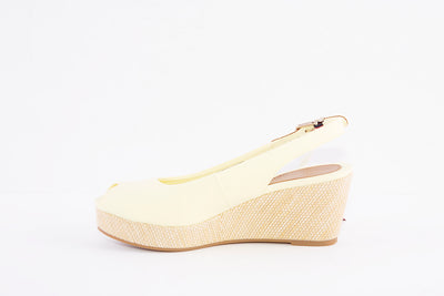 TOMMY HILFIGER - ICONIC ELBA-WEDGE SANDAL - LEMON