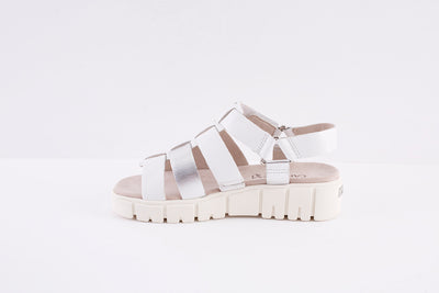 CAPRICE - 28255-113 CHUNKY FASHION SANDAL - WHITE