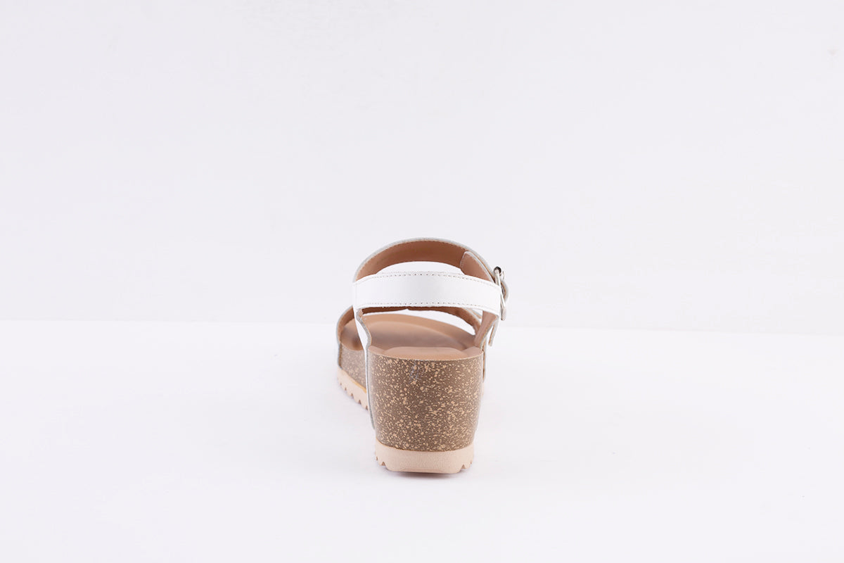 LOTUS - BRYNLEE WEDGE BUCKLE FASHION SANDAL - WHITE PRINT