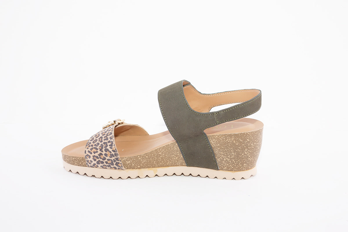 LOTUS - BRYNLEE WEDGE BUCKLE FASHION SANDAL - GREEN PRINT