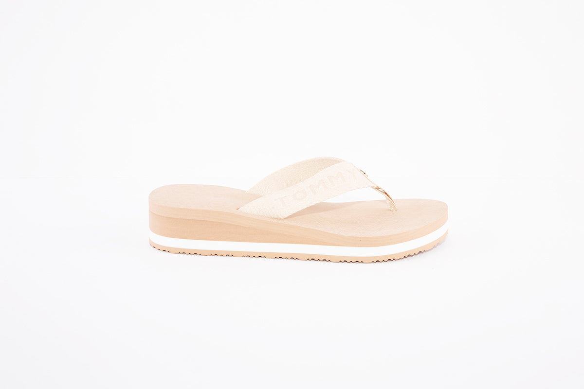 TOMMY HILFIGER - FW0FW06430 WEBBING-LOW WEDGE TOE-POST MULE - BEIGE
