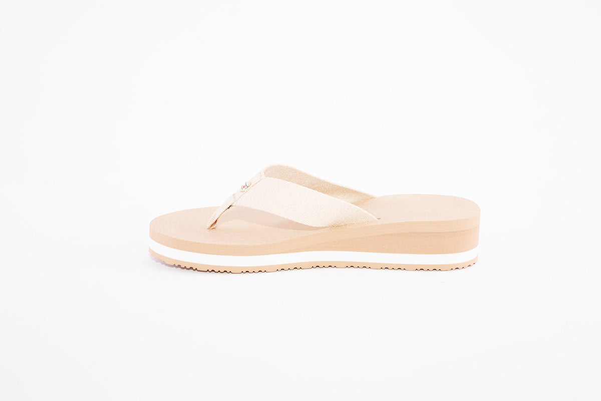 TOMMY HILFIGER - FW0FW06430 WEBBING-LOW WEDGE TOE-POST MULE - BEIGE