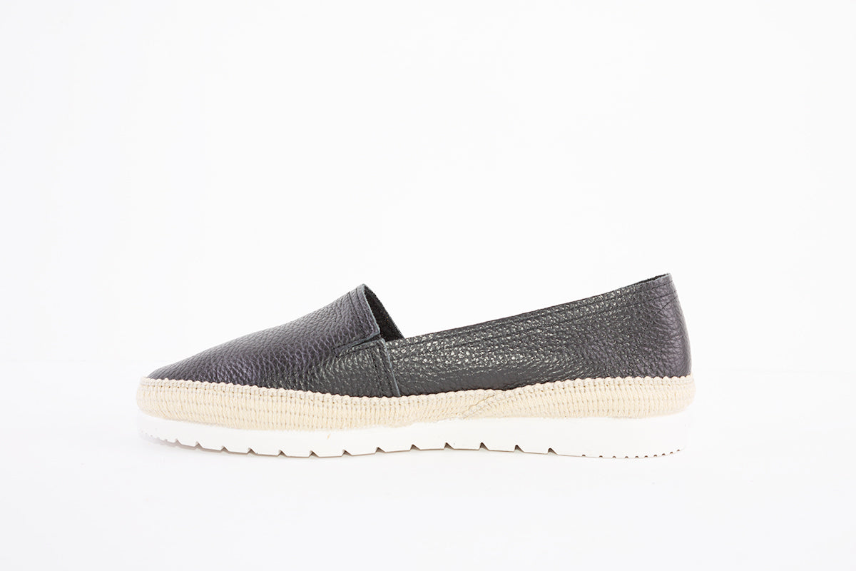 VERBENAS - 040 0020373 FLAT SLIP-ON SHOE - BLACK