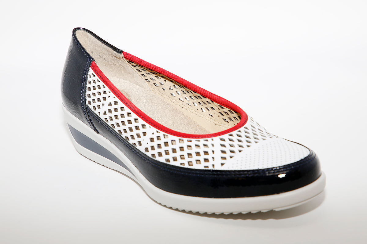 ARA - WEDGE SLIP ON SHOE - NAVY/WHITE/RED