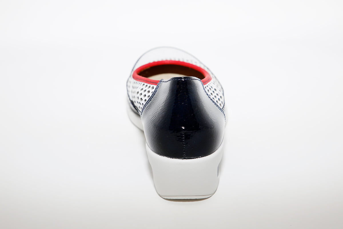 ARA - WEDGE SLIP ON SHOE - NAVY/WHITE/RED