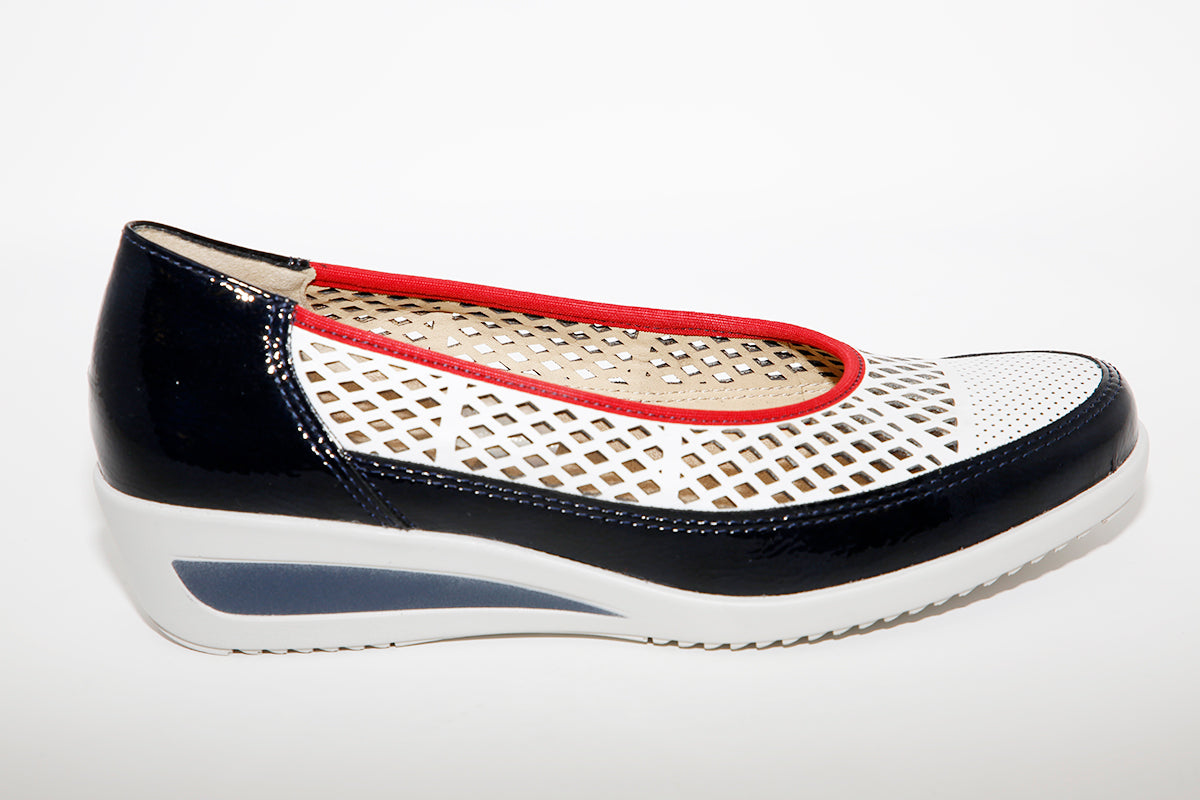 ARA - WEDGE SLIP ON SHOE - NAVY/WHITE/RED