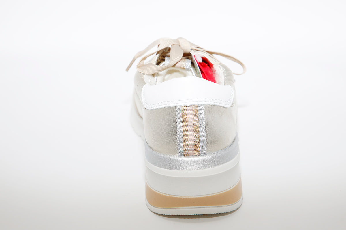 ARA - Lace-Up Trainers Nepal Camel/Gold