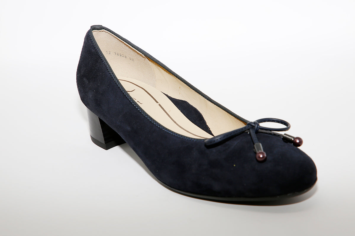 ARA - LOW HEEL COURT SHOE - NAVY SUEDE