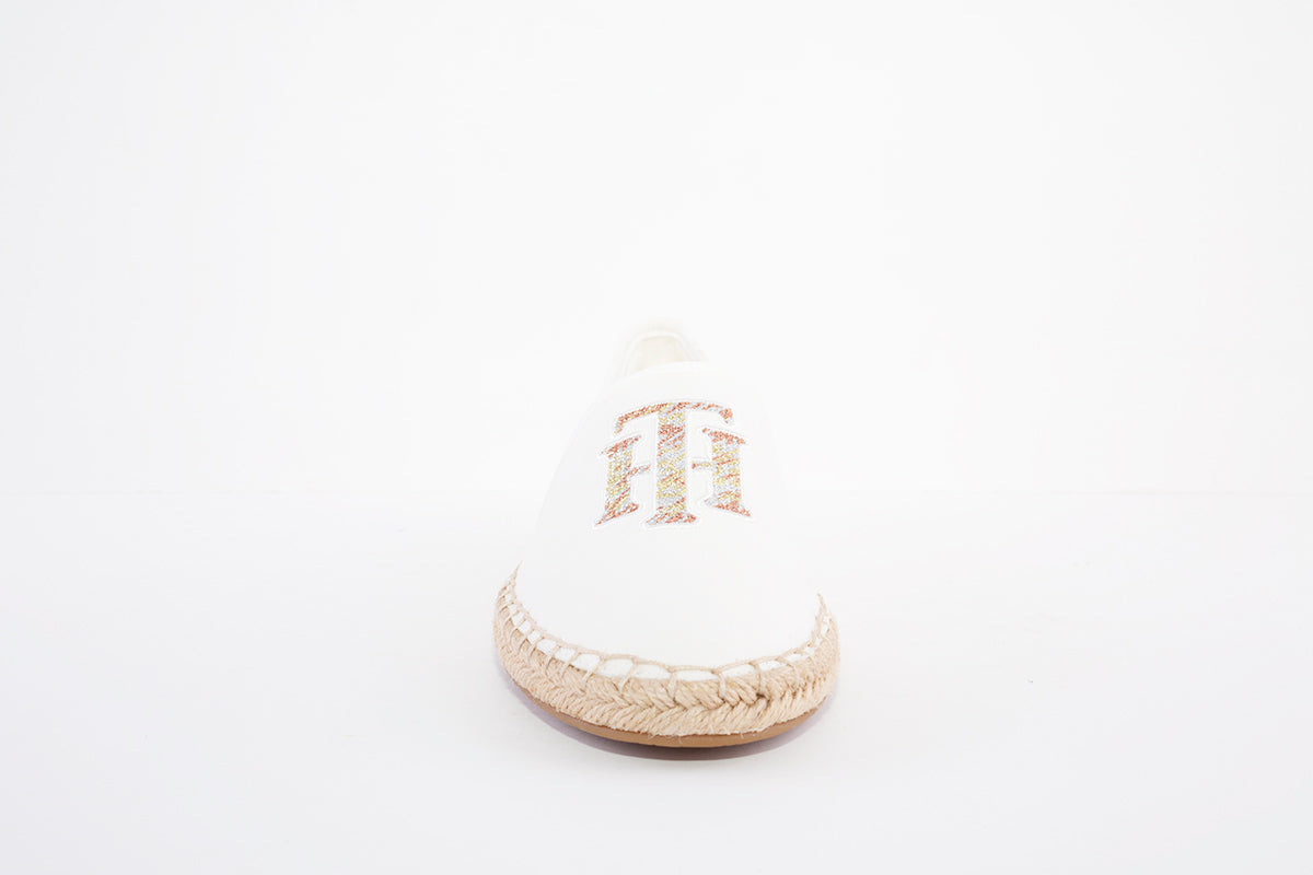 TOMMY HILFIGER - LOGO ESPADRILLE - SLIP-ON CANVAS SHOE - WHITE