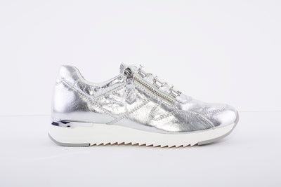 CAPRICE - LOW WEDGE LACED TRAINER  - SILVER METALLIC